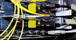 Заказать монтаж сетей в Котласе. Обслуживание ПК, ремонт от 311 руб
